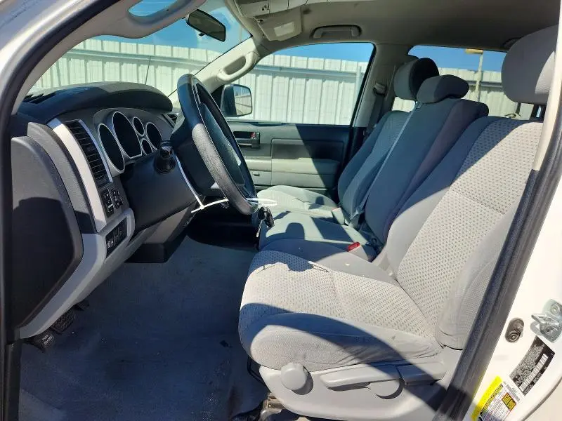 2011 TOYOTA TUNDRA CREWMAX SR5  