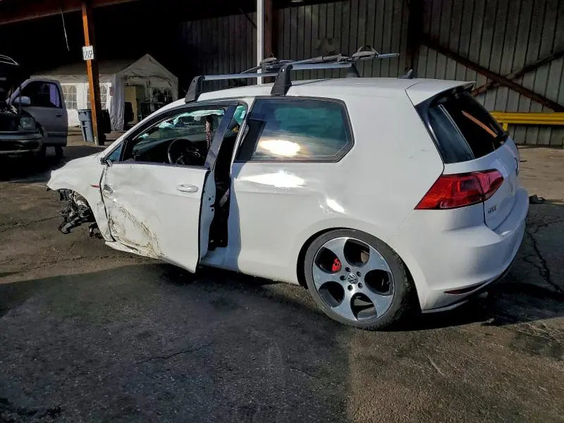 2016 VOLKSWAGEN GTI S/SE  