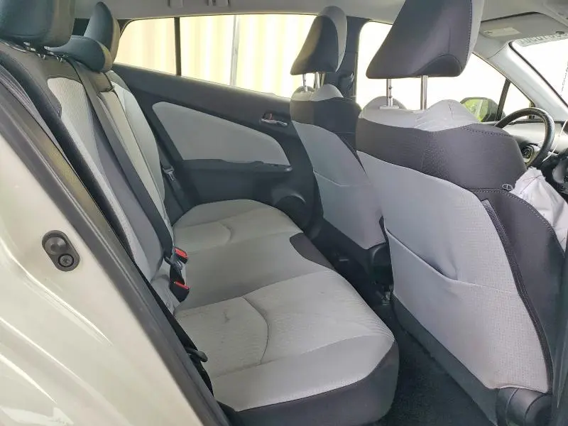 2016 TOYOTA PRIUS THREE  