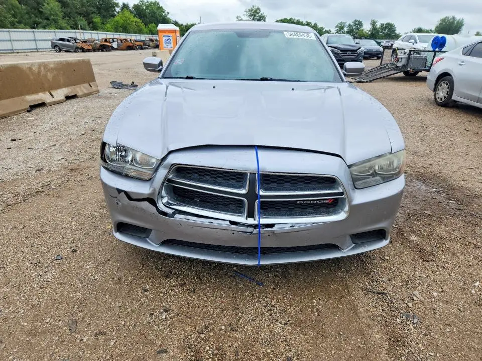 2014 DODGE CHARGER SE  