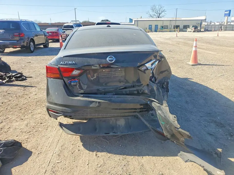 2019 NISSAN ALTIMA S  