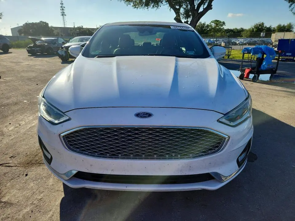 2019 FORD FUSION TITANIUM  