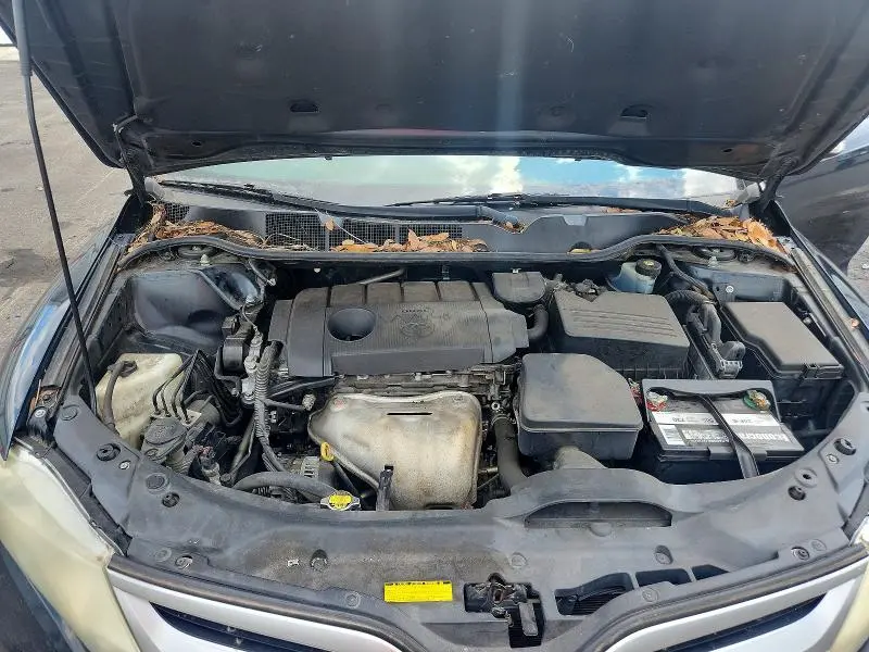 2015 TOYOTA VENZA LE  