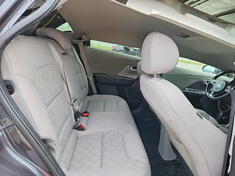 2019 KIA NIRO LX  