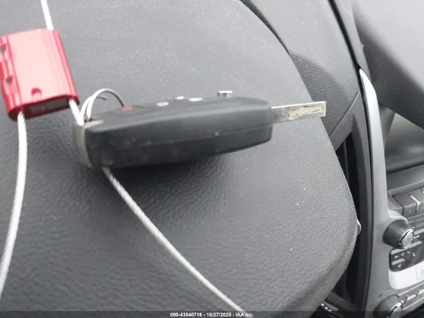 2017 CHEVROLET EQUINOX LT