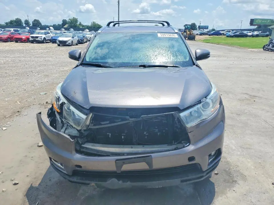 2016 TOYOTA HIGHLANDER LIMITED  