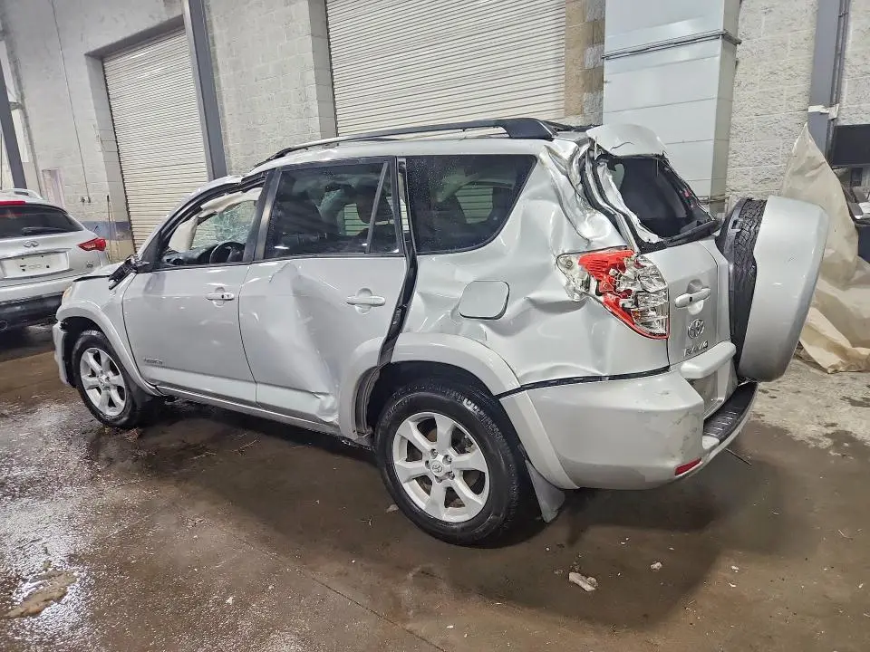 2012 TOYOTA RAV4 LIMITED  