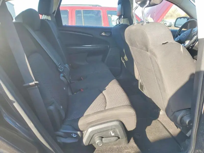 2015 DODGE JOURNEY SE  