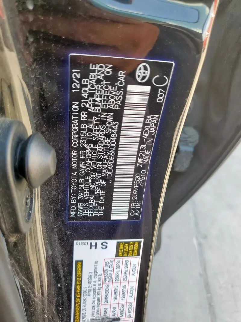 2022 TOYOTA COROLLA LE  