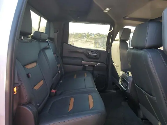 2021 GMC SIERRA K1500 AT4  