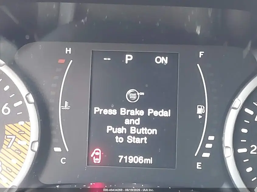 2023 JEEP RENEGADE LATITUDE 4X4