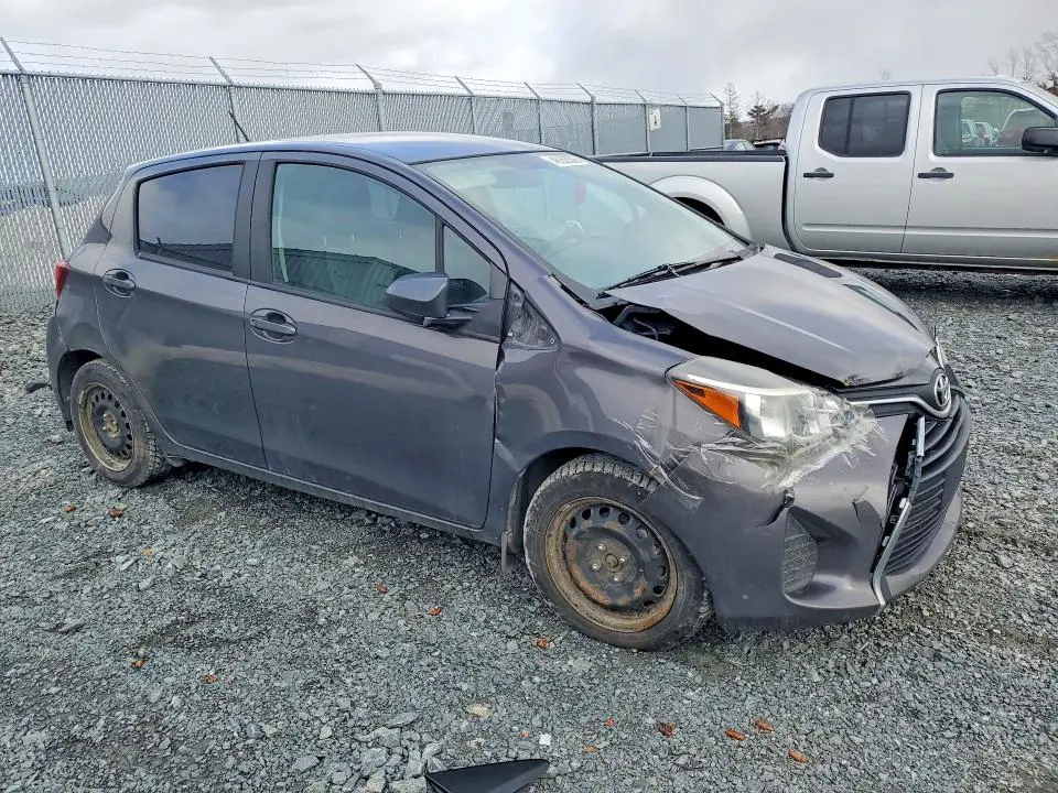 2015 TOYOTA YARIS 5-DOOR L  