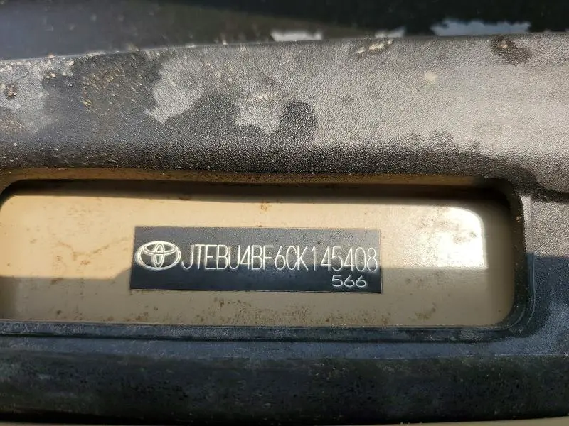 2012 TOYOTA FJ CRUISER BASE  
