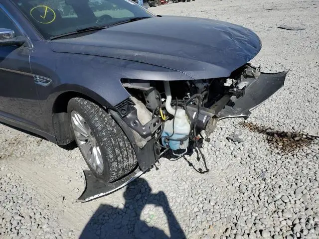 2013 FORD TAURUS LIMITED