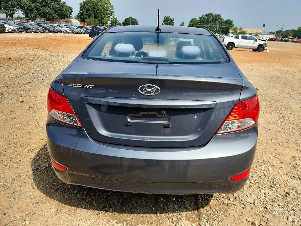 2012 HYUNDAI ACCENT GLS  
