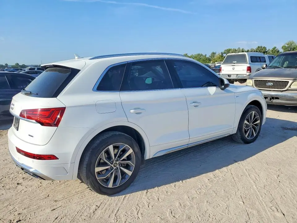 2022 AUDI Q5 PREMIUM PLUS 45  