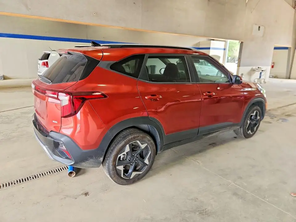 2025 KIA SELTOS S  