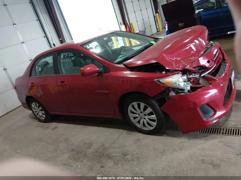 2013 TOYOTA COROLLA LE