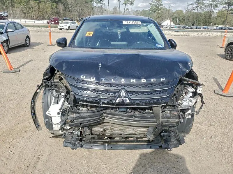 2023 MITSUBISHI OUTLANDER SE  