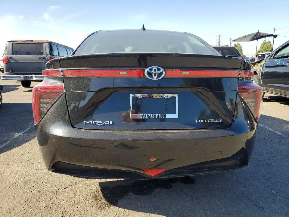 2020 TOYOTA MIRAI BASE  