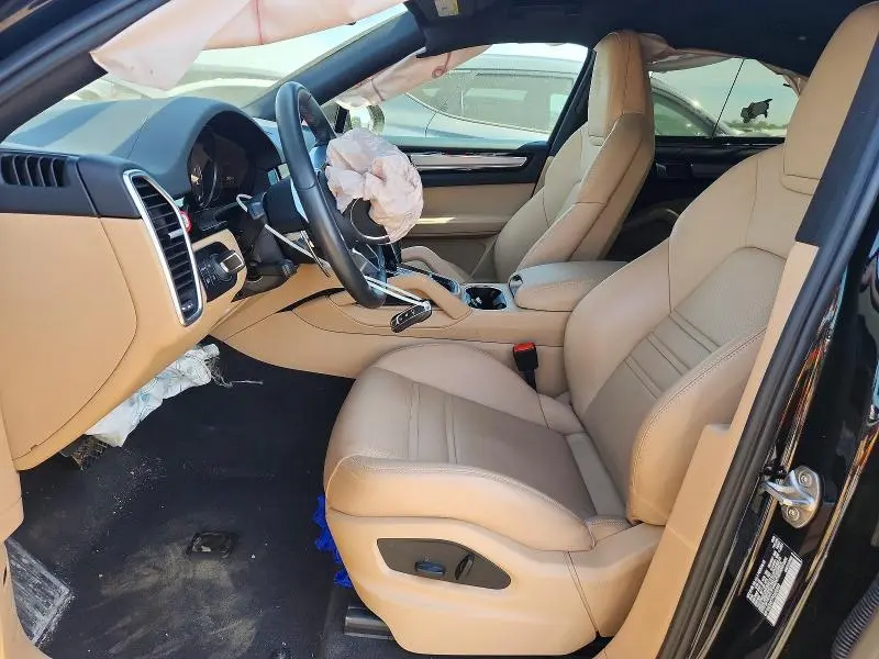 2023 PORSCHE CAYENNE   
