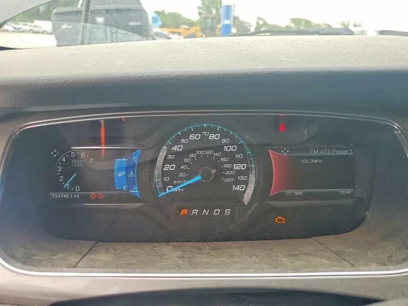 2015 FORD TAURUS SEL  