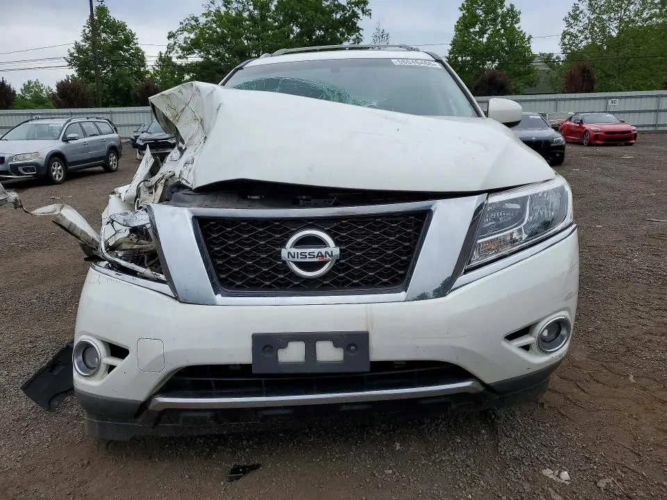 2014 NISSAN PATHFINDER SL  