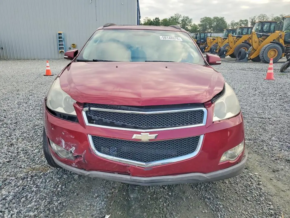 2010 CHEVROLET TRAVERSE LT  