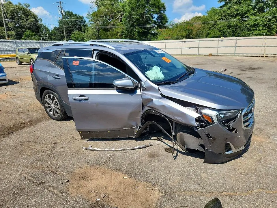 2019 GMC TERRAIN SLT  