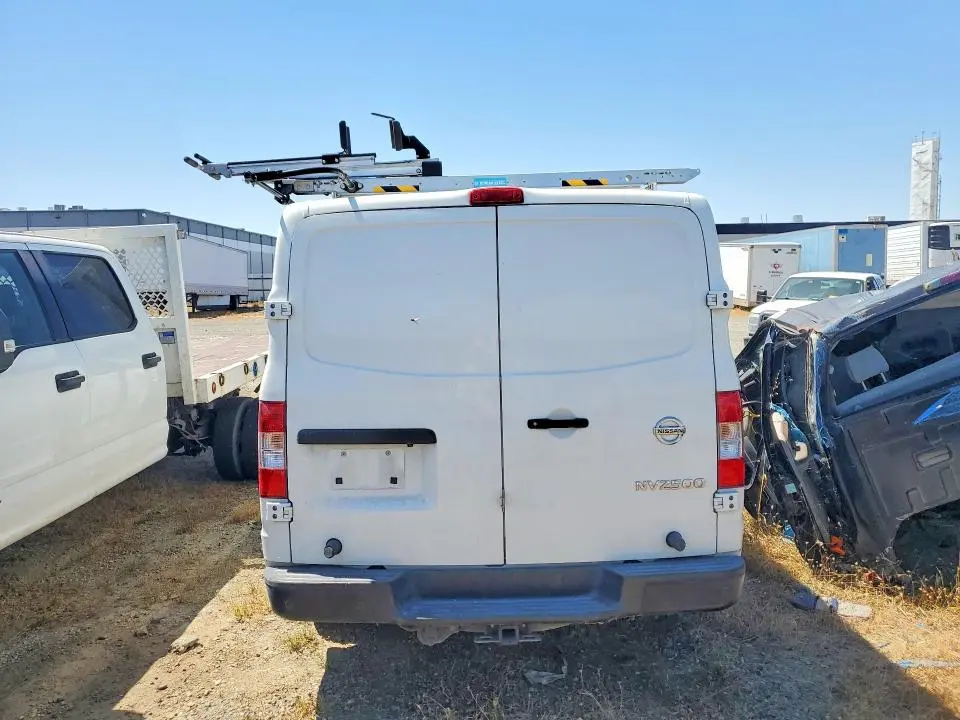 2021 NISSAN NV 2500 SV CARGO-CLN TITLE-PRI FLEET