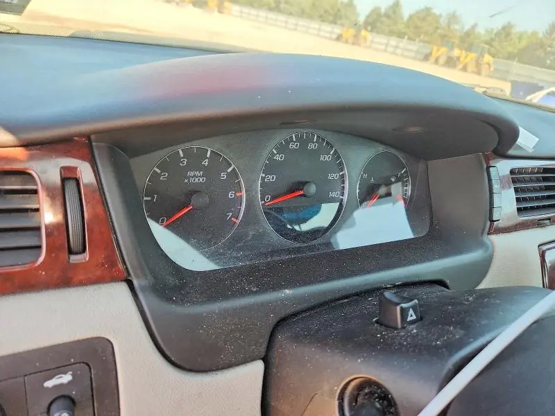 2010 CHEVROLET IMPALA LT  
