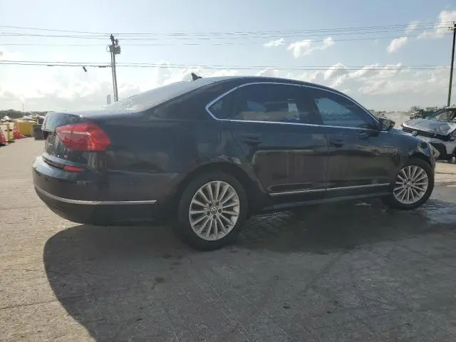 2016 VOLKSWAGEN PASSAT SE  