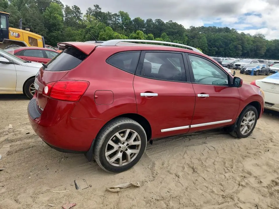 2012 NISSAN ROGUE S  