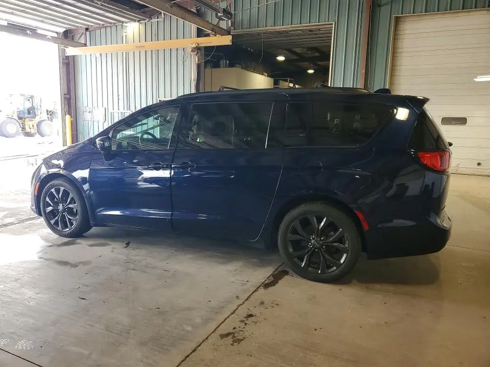 2020 CHRYSLER PACIFICA TOURING  