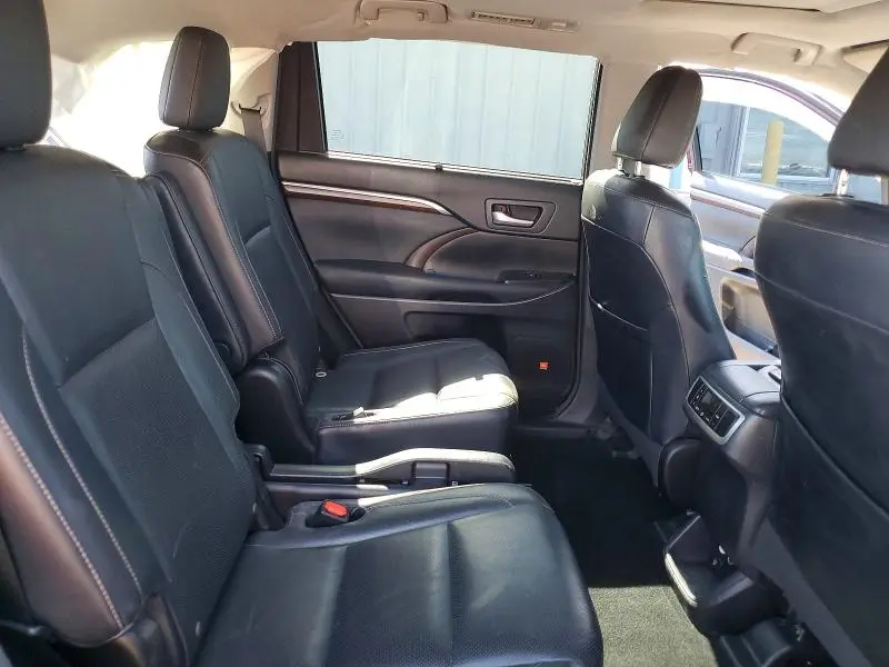 2015 TOYOTA HIGHLANDER LIMITED  