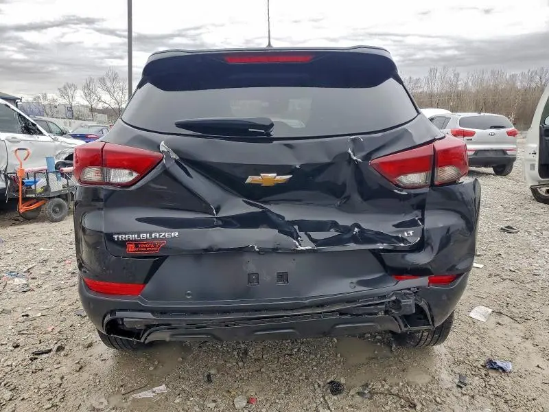 2021 CHEVROLET TRAILBLAZER LT  
