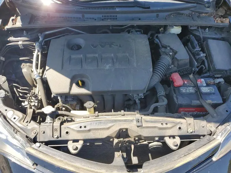 2017 TOYOTA COROLLA SE  