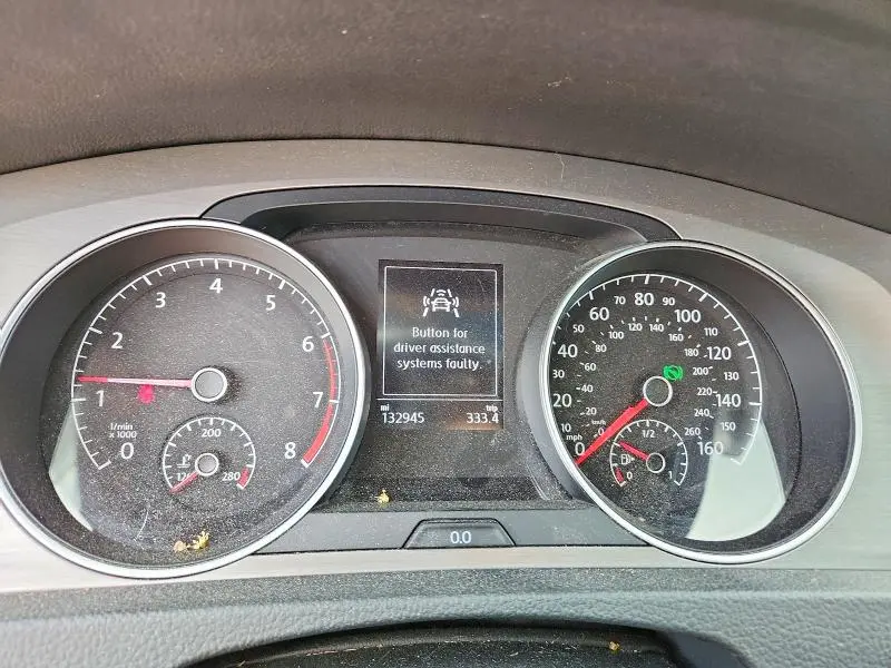 2016 VOLKSWAGEN GOLF S  