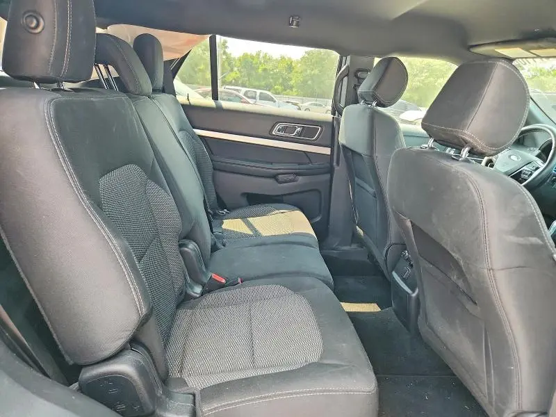 2017 FORD EXPLORER XLT  