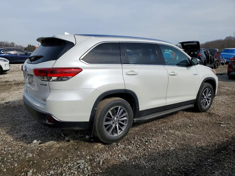 2019 TOYOTA HIGHLANDER HYBRID  