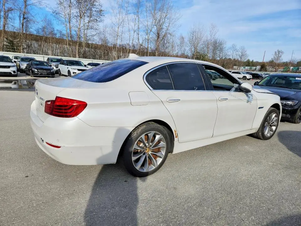 2016 BMW 528 XI  