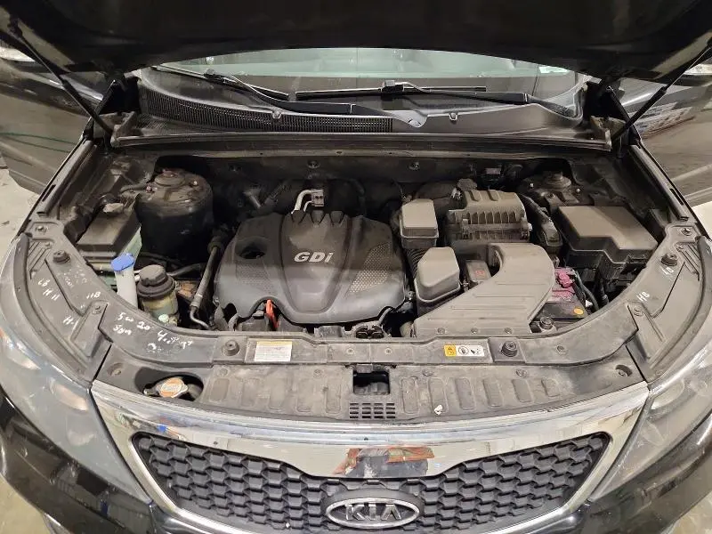 2013 KIA SORENTO LX  