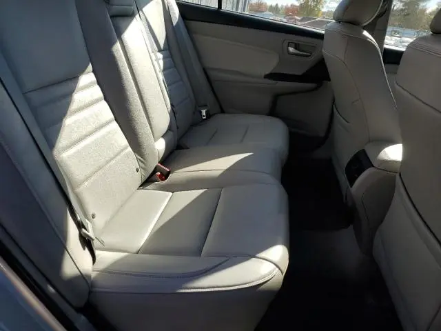 2015 TOYOTA CAMRY LE  