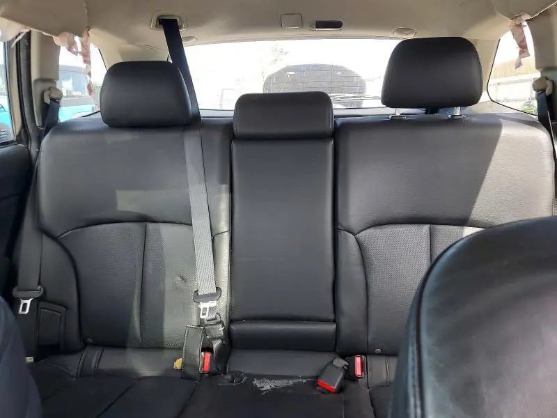 2010 SUBARU OUTBACK 2.5I LIMITED  
