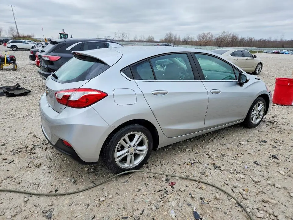 2017 CHEVROLET CRUZE LT  