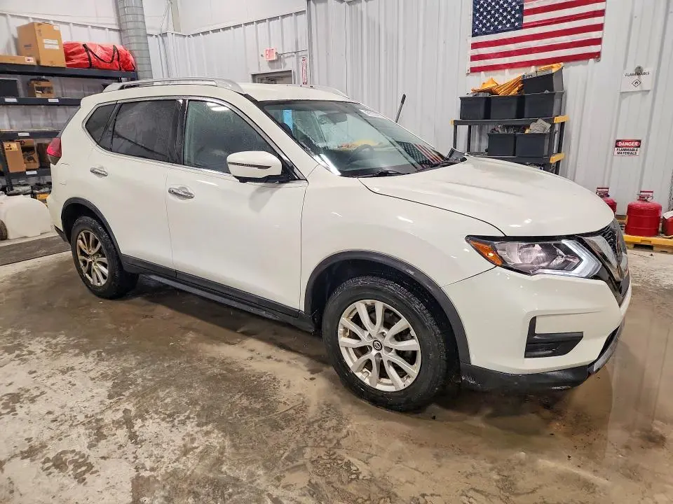 2018 NISSAN ROGUE SV  