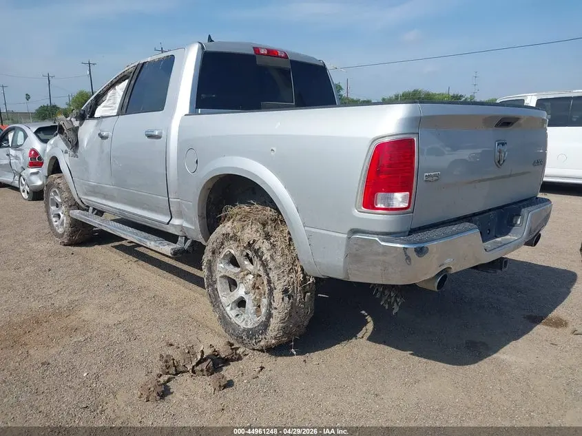 2016 RAM 1500 LARAMIE