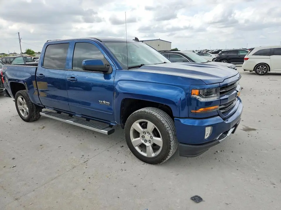 2018 CHEVROLET SILVERADO K1500 LT  