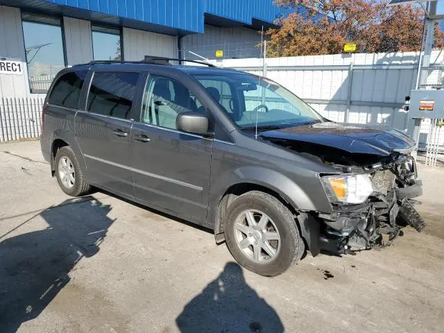 2010 CHRYSLER TOWN & COUNTRY TOURING  
