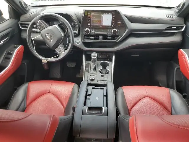 2021 TOYOTA HIGHLANDER XSE  